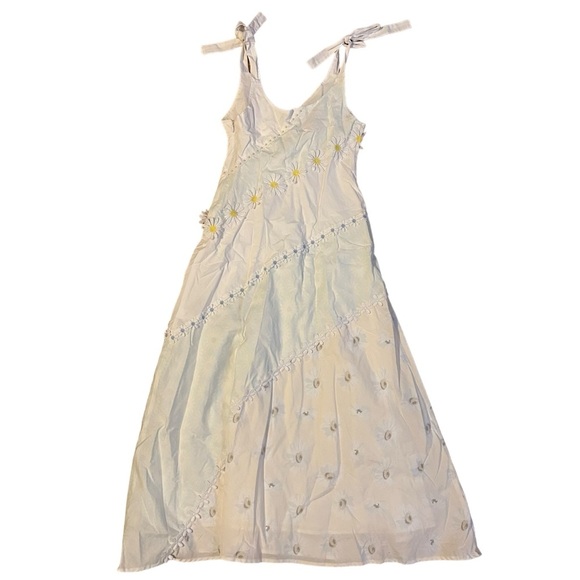 Solid and Striped White Floral Midi Dress Size XS - Picture 3 of 5